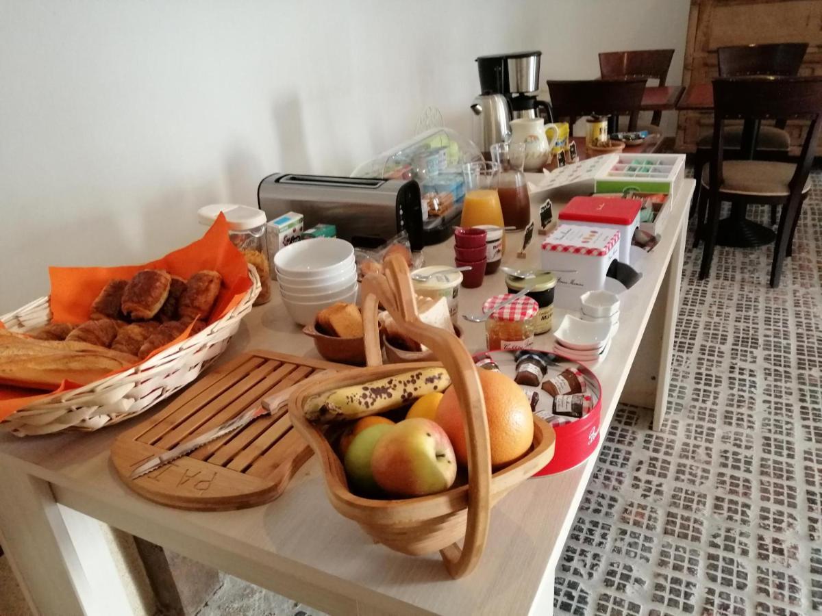 La Petite Boulangerie, Chambre D'Hotes Independante Vaubadon Bagian luar foto